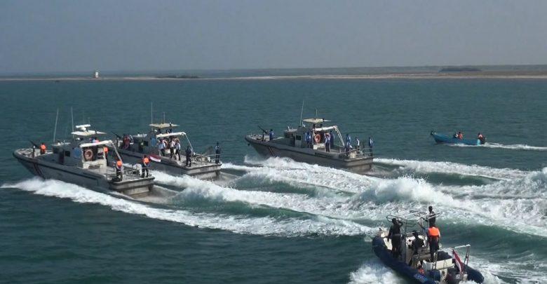 مقتل وإصابة 12 مسلحاً حوثياً في محاولة فاشلة للاستيلاء على سفينة تجارية بالبحر الأحمر