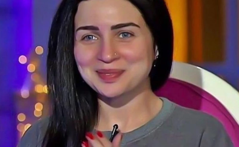 «مين نمبر وان إنتي ولا ياسمين عبد العزيز؟».. رد غير متوقع من مي عز الدين