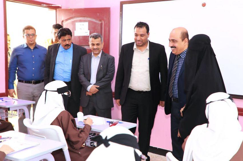 معلمو حضرموت يبدؤون إضراباً كليا في المدارس للمطالبة بحقوقهم المشروعة