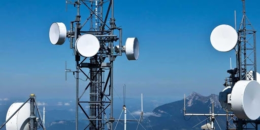 تقرير: الاتصالات.. سلاح بيد الحوثيين في اليمن