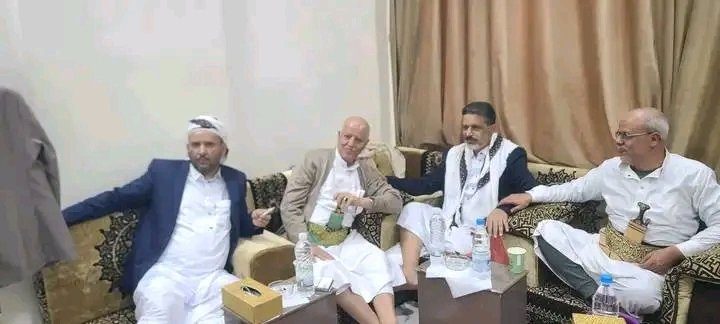 مليشيا الحوثي تطلق سراح الناشط رداد الحذيفي بعد 3 أشهر من الاختطاف