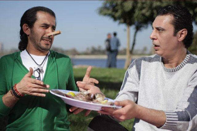 أين اختفى الشاب منصف بطل فيلم عسل إسود.. مفاجأة