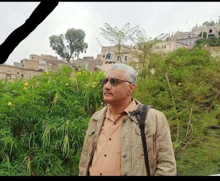 وفاة معلم في إب إثر مرض مفاجئ ألم به خلال مشاركته في دورة طائفية أجبرته ميليشيا الحوثي على حضورها