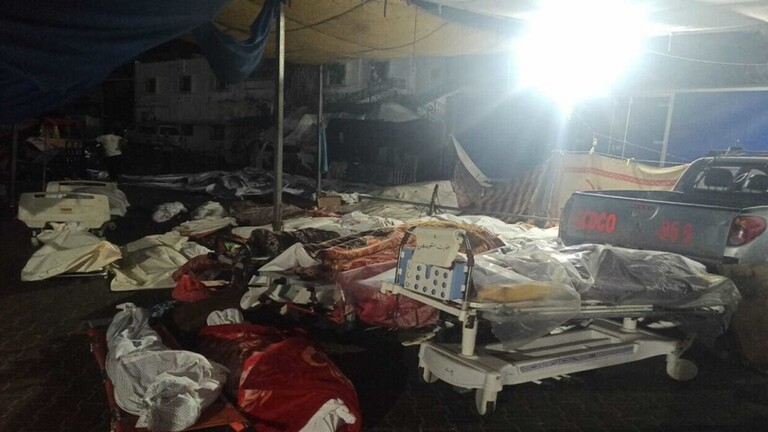 نيويورك تايمز: الجيش الإسرائيلي يمنع الصحفيين من فحص مستشفى الشفاء في غزة