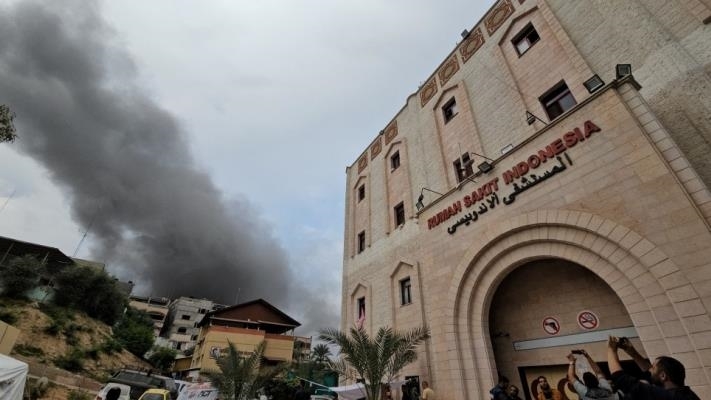فجر اليوم الـ 45 للحرب.. الاحتلال يستهدف المستشفى الإندونيسي وسقوط شهداء وجرحى