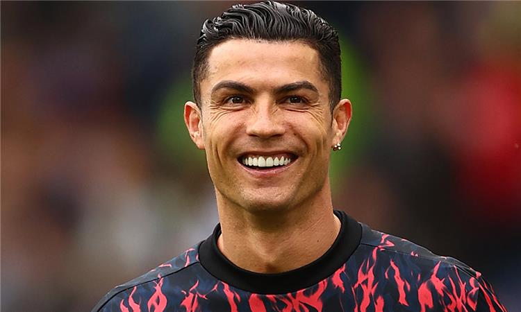 رونالدو يحدد 3 مرشحين للقب المونديال