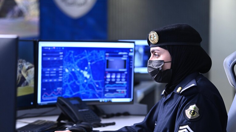 بلّغ محمد بن سلمان.. الأمن السعودي يقبض على مقيم يمني لمخالفته جرائم المعلوماتية