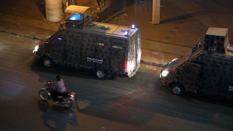 مصر.. أنباء عن هروب مغن مشهور وزوجته بعد حادث مروع
