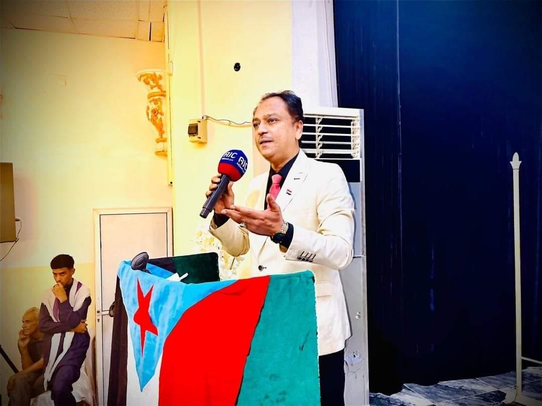 صراع الفساد يشتعل في المجلس الانتقالي الجنوبي.. باعوم يتلقى هجمات من الداخل