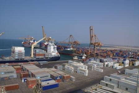 الغذاء العالمي: ارتفاع واردات الوقود والمواد الغذائية الواصلة إلى موانئ الحديدة خلال الأشهر الثلاثة الماضية