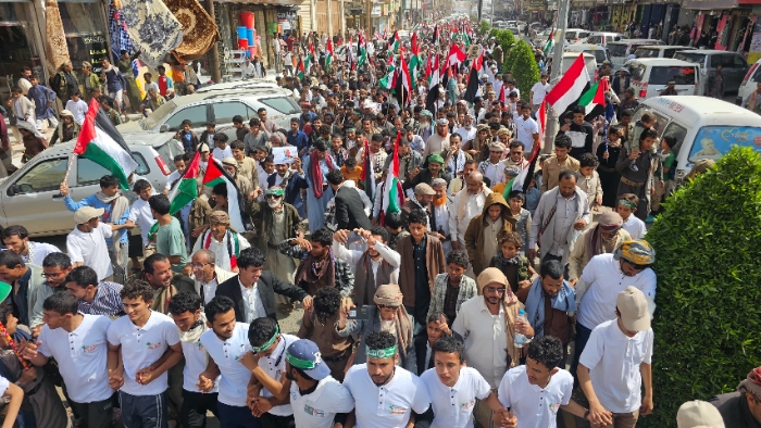 مظاهرة حاشدة بمدينة مأرب دعما للمقاومة الفلسطينية والمتظاهرون يوجهون رسائل للمجتمع الدولى